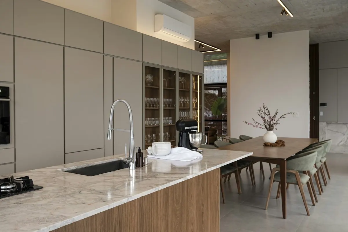 Kitchen and bathroom installations completed by Hawk Builders in London